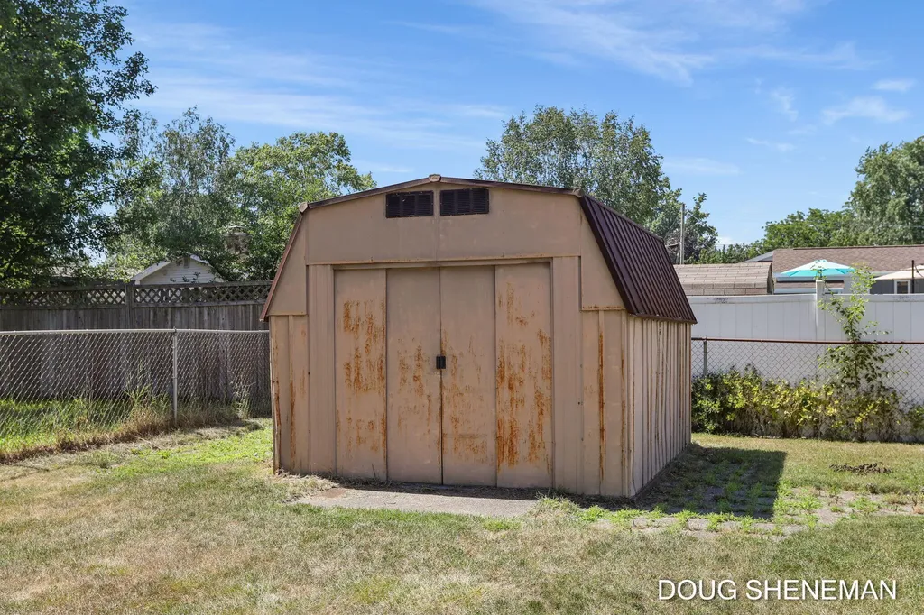 1197 Beechwood Drive Georgetown Charter Township MI 49428