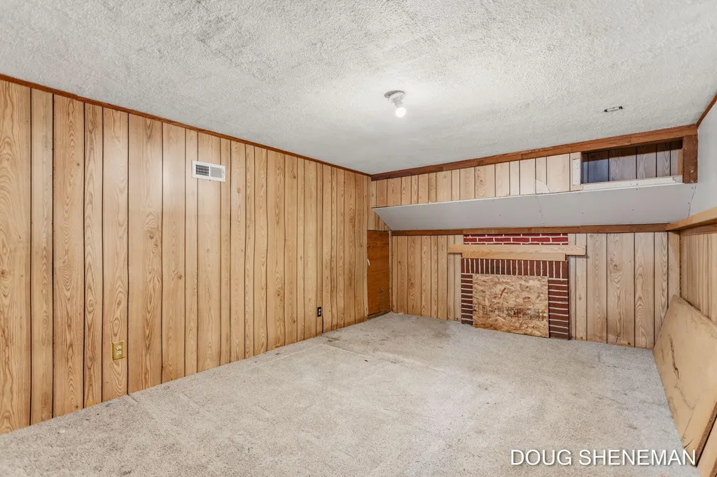 1197 Beechwood Drive Georgetown Charter Township MI 49428