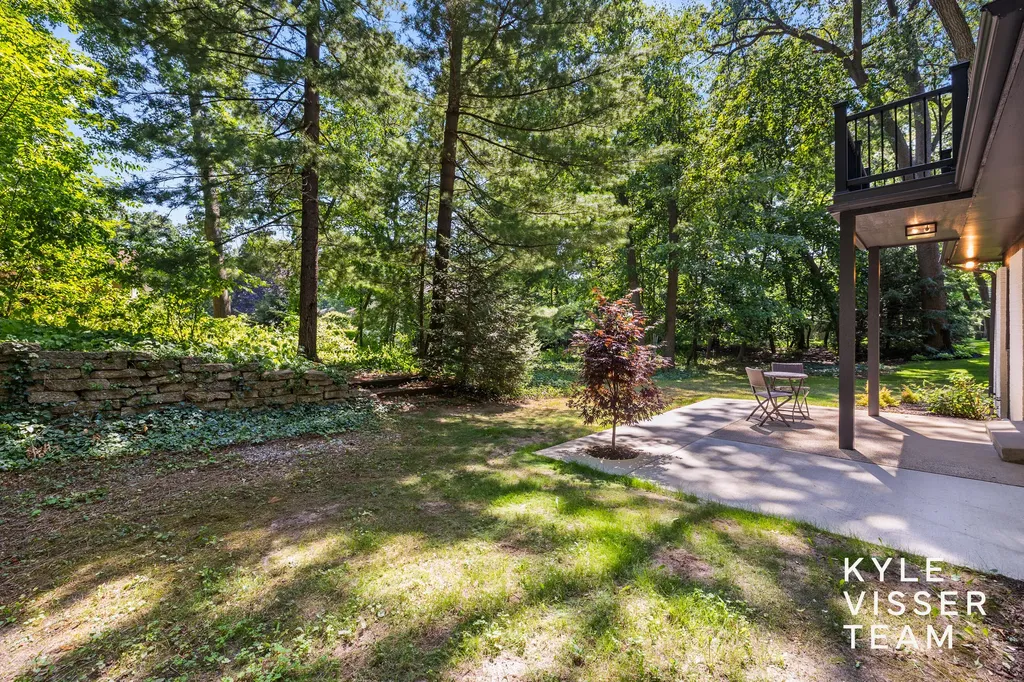7496 Leyton Drive SE Cascade Charter Township MI 49301