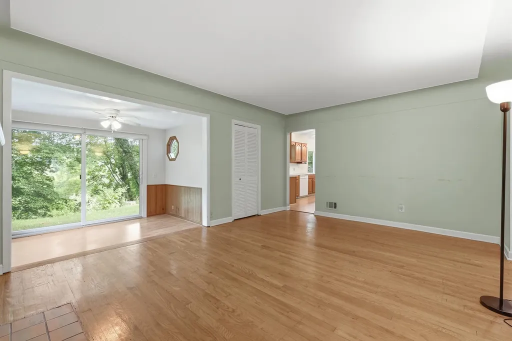 2757 Cascade Springs Drive SE Cascade Charter Township MI 49546
