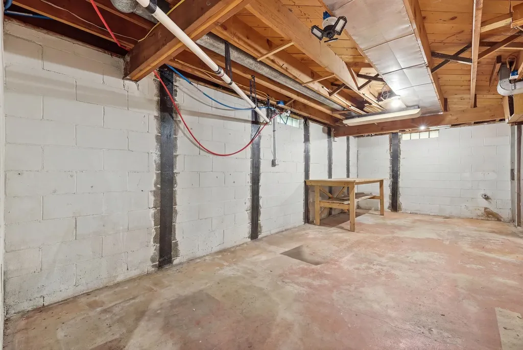 2757 Cascade Springs Drive SE Cascade Charter Township MI 49546