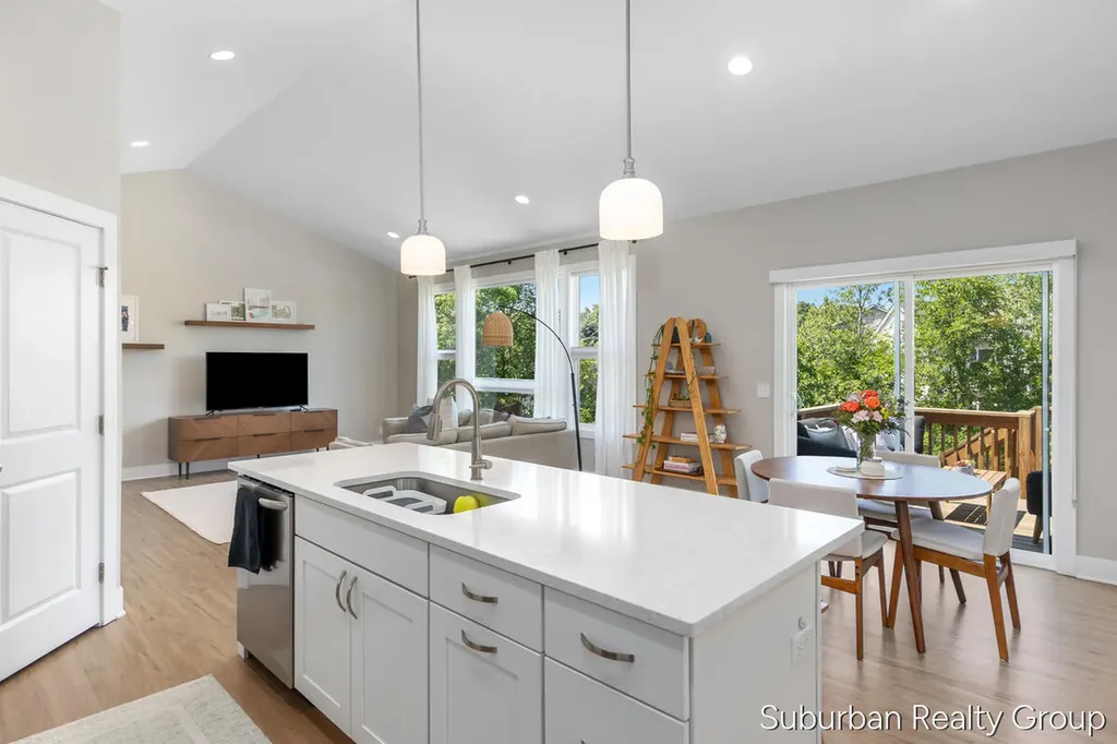 7361 Yellowstone Drive Georgetown Charter Township MI 49426