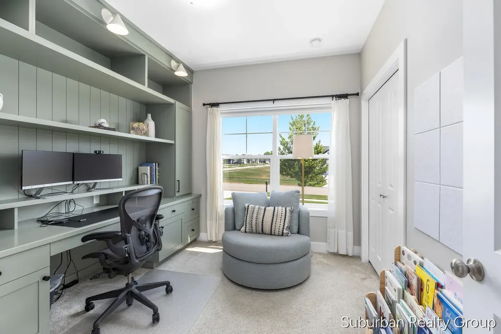 7361 Yellowstone Drive Georgetown Charter Township MI 49426