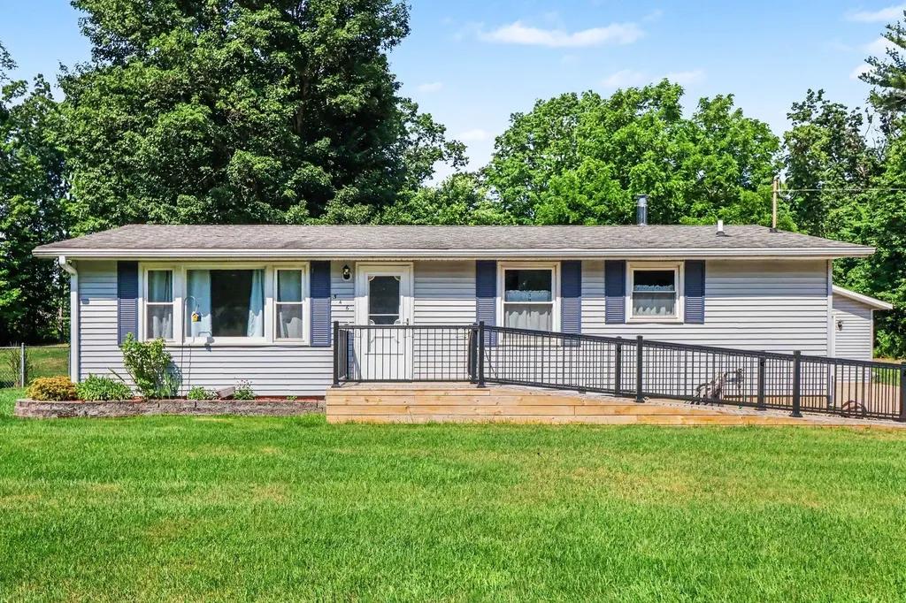 546 S Sherman Street Allegan City MI 49010