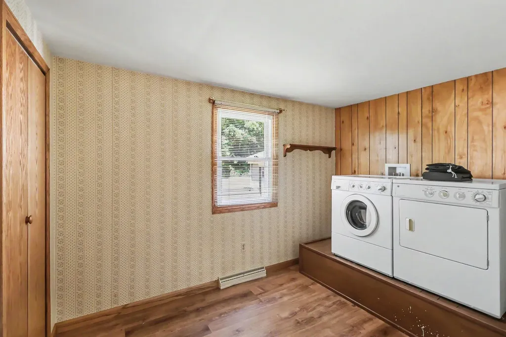 546 S Sherman Street Allegan City MI 49010