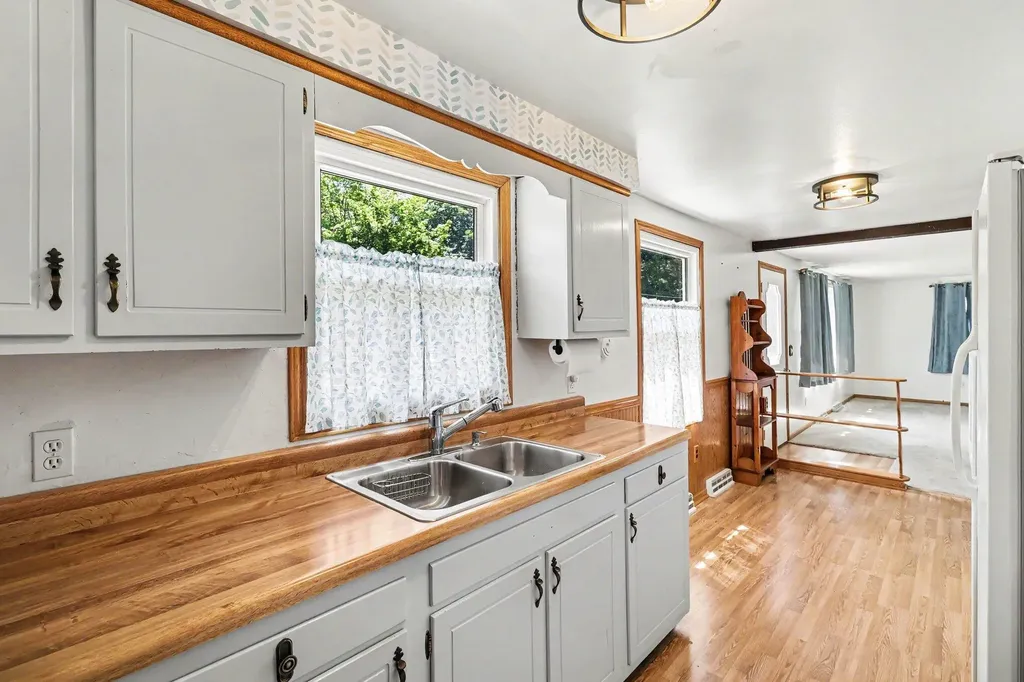 546 S Sherman Street Allegan City MI 49010