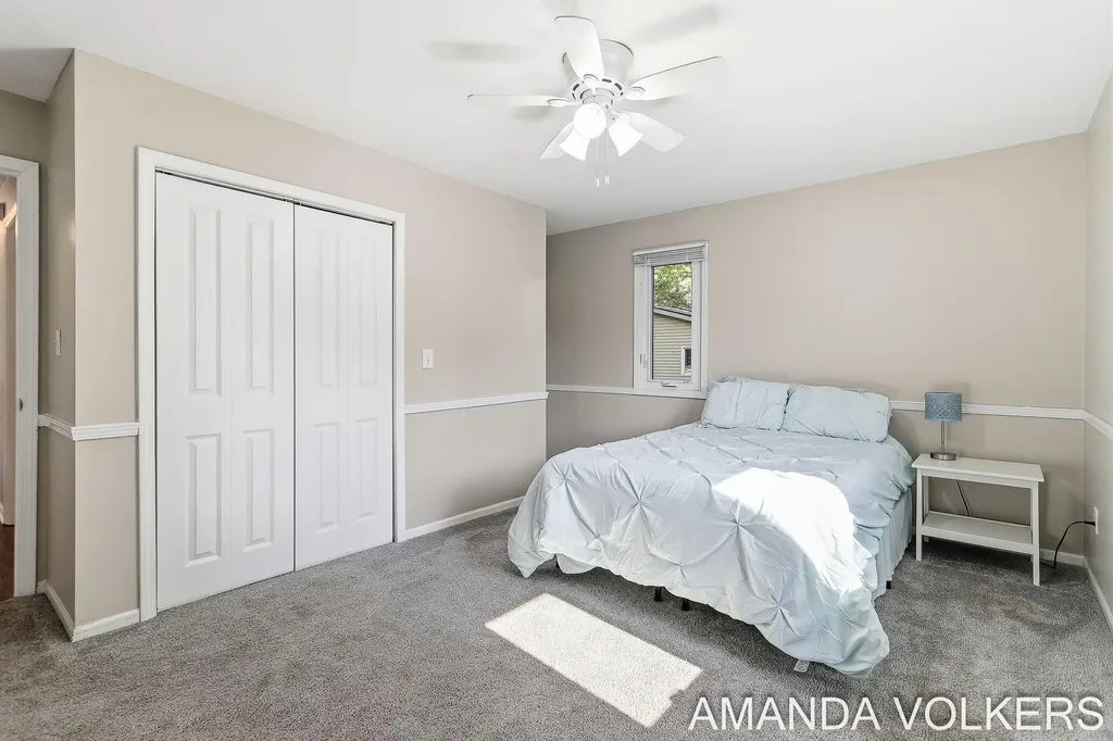 3910 Honeybrook Avenue SW Grandville City MI 49418