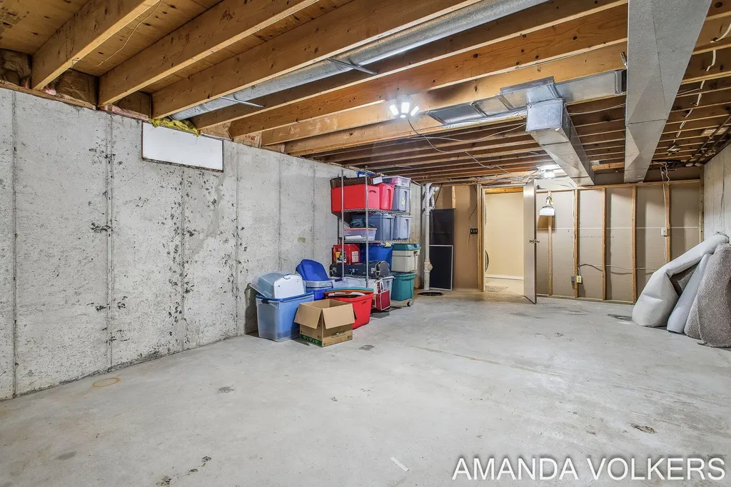 3910 Honeybrook Avenue SW Grandville City MI 49418
