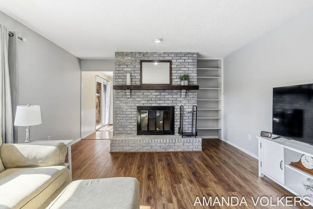 3910 Honeybrook Avenue SW Grandville City MI 49418