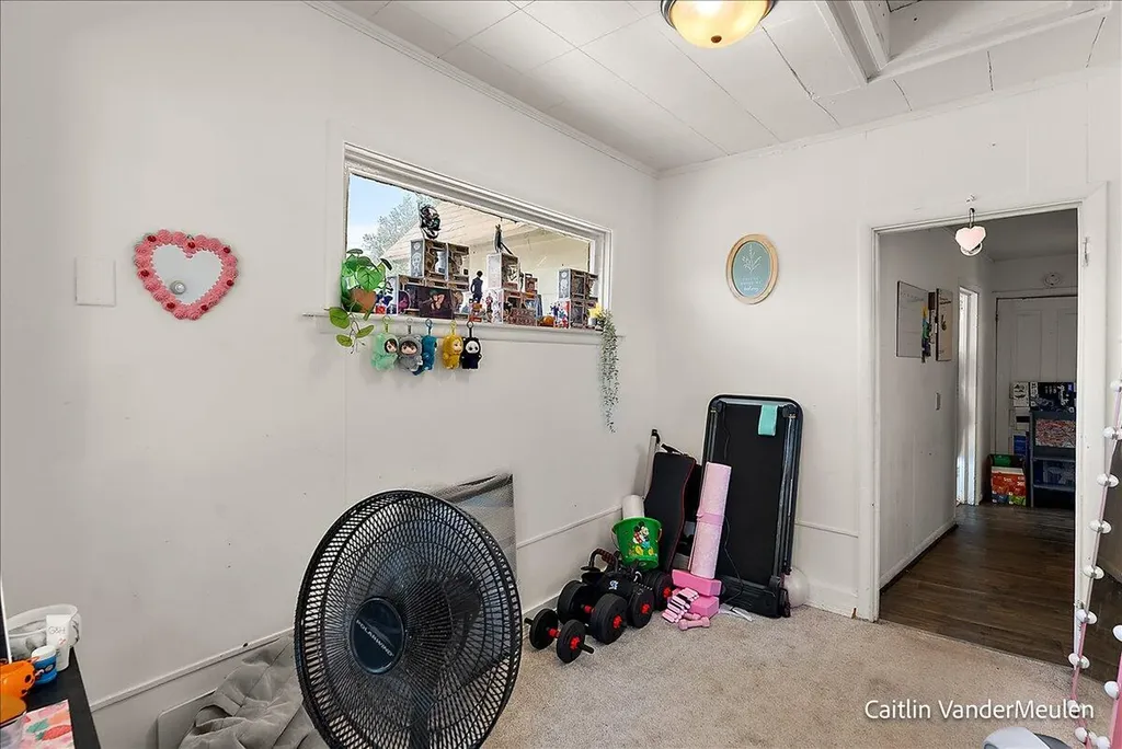 1501 College Avenue NE Grand Rapids City MI 49505