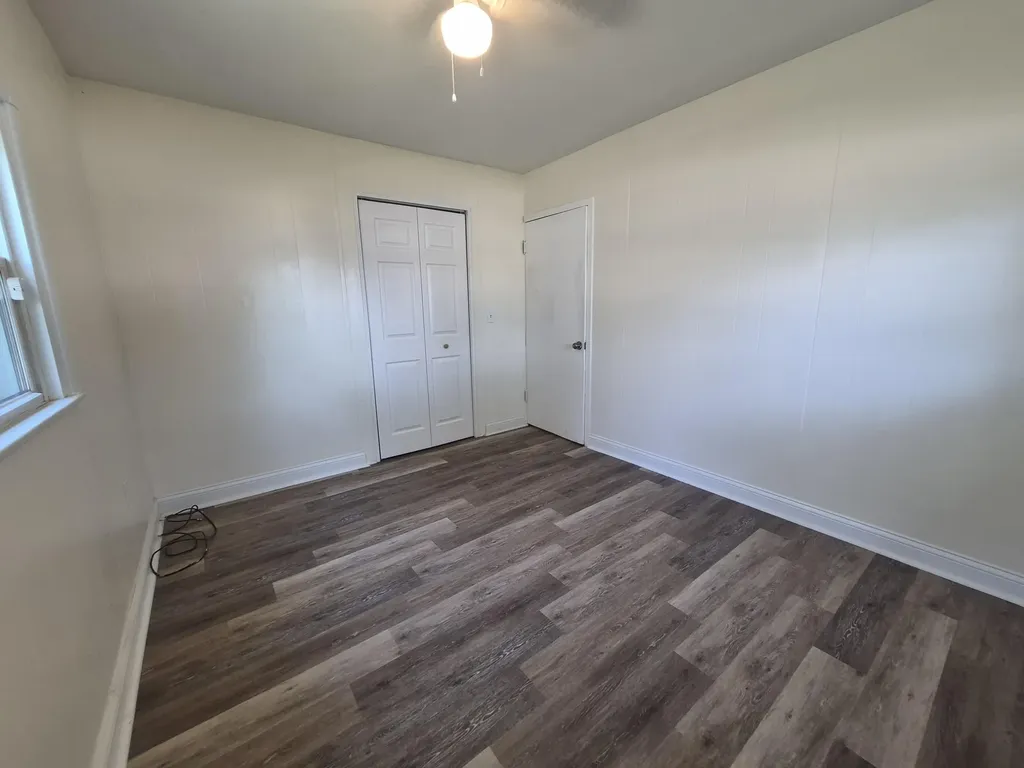 885 Barnum Street SW Wyoming City MI 49509