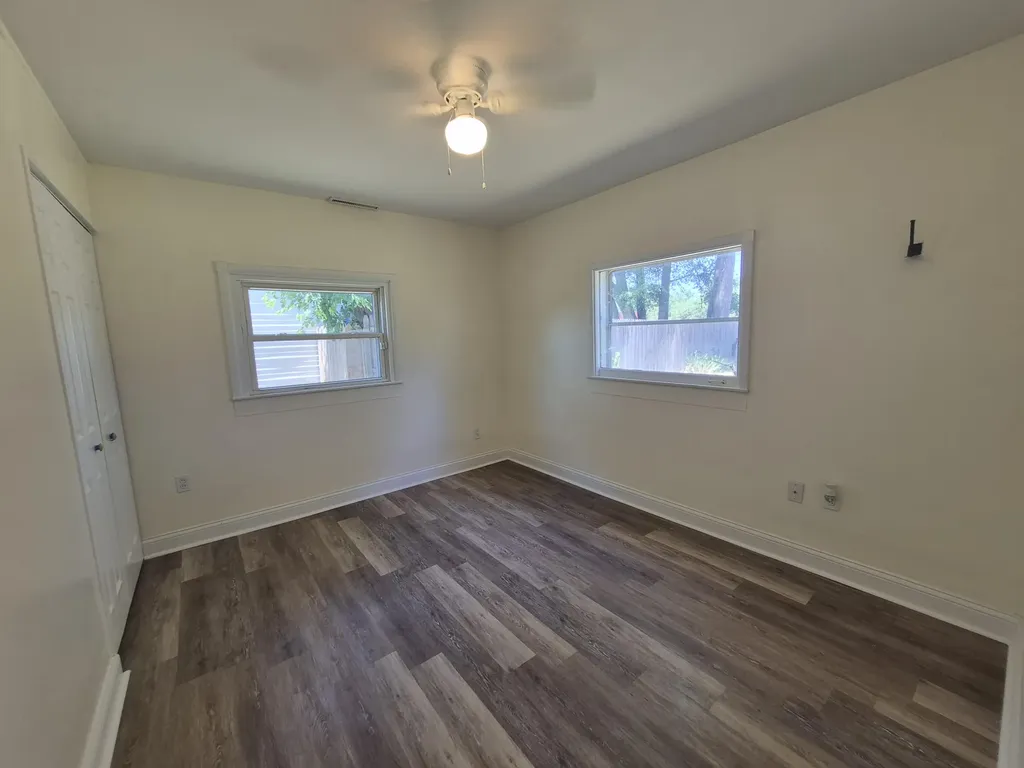 885 Barnum Street SW Wyoming City MI 49509