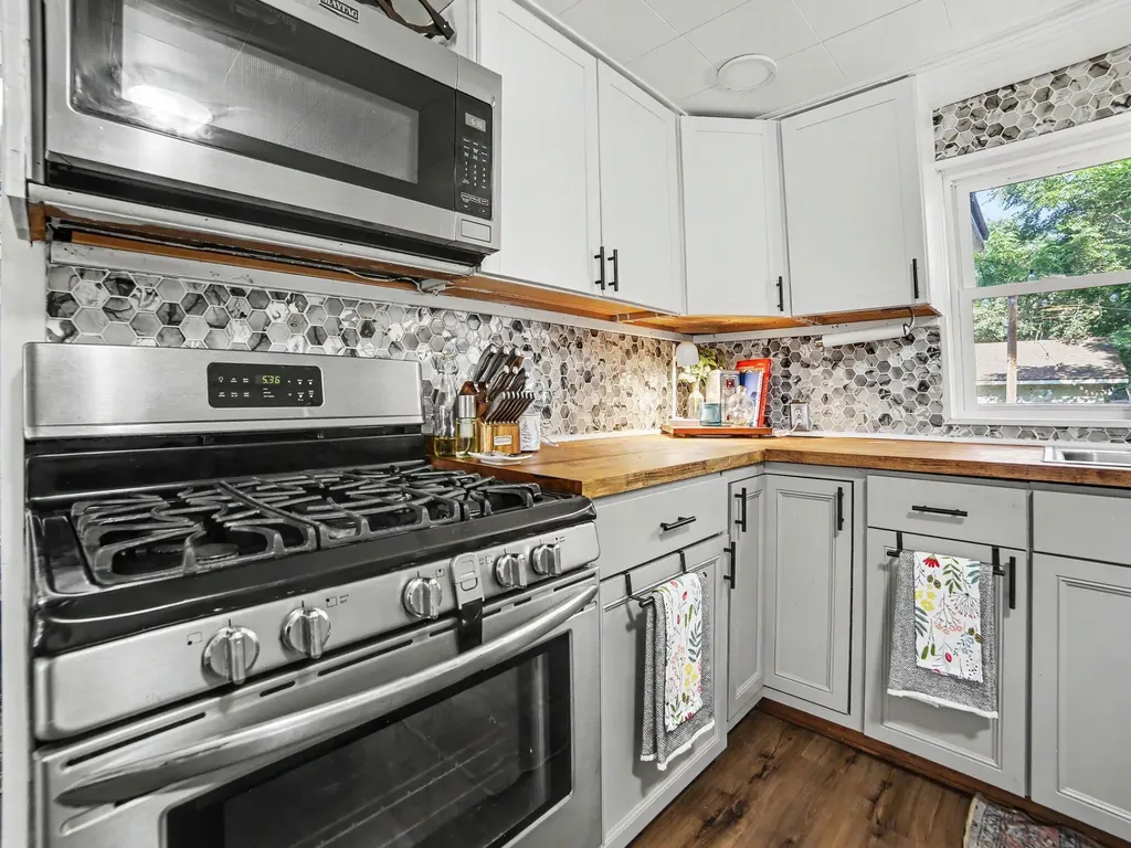 1460 S Mill Iron Road Muskegon Charter Township MI 49442