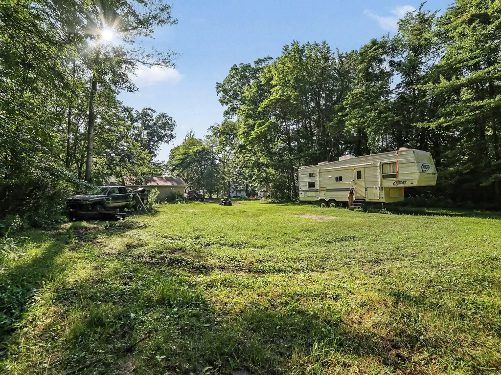 1460 S Mill Iron Road Muskegon Charter Township MI 49442