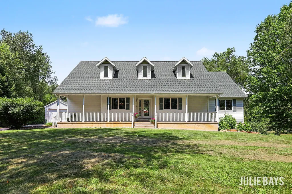 6202 Black Creek Drive Irving Township MI 49333