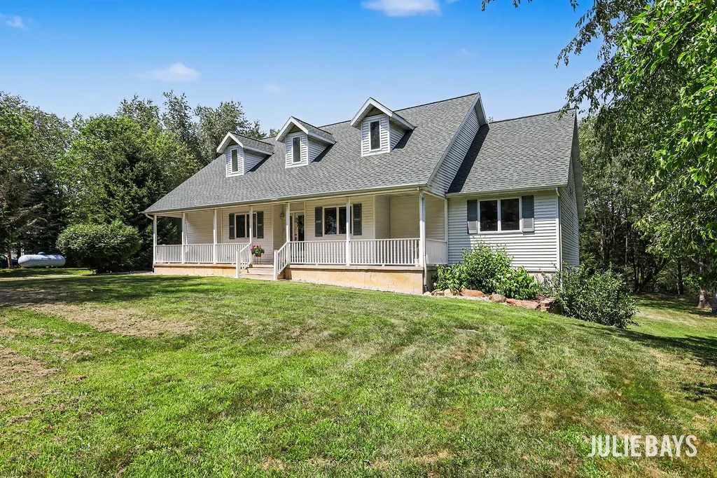 6202 Black Creek Drive Irving Township MI 49333