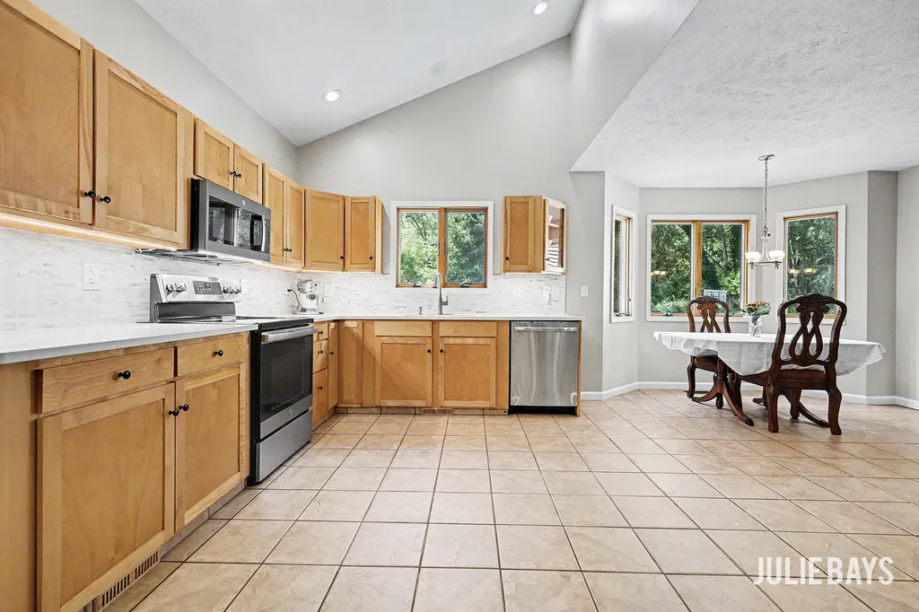 6202 Black Creek Drive Irving Township MI 49333