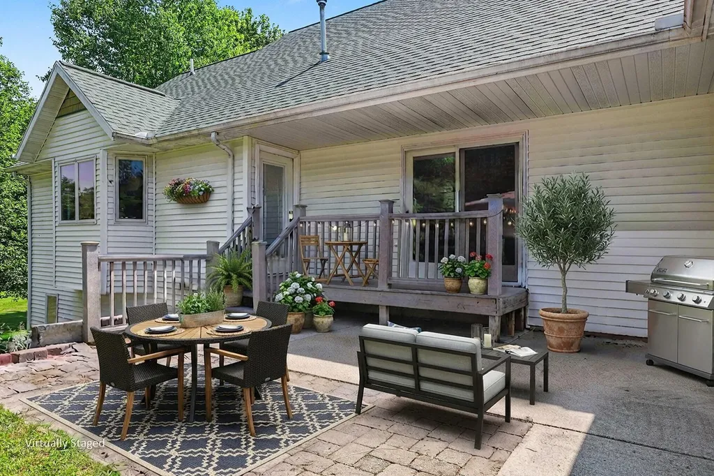 6202 Black Creek Drive Irving Township MI 49333
