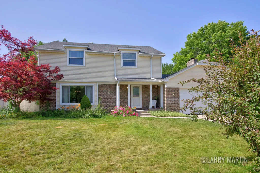 5316 Queensbury Drive SE Kentwood City MI 49508