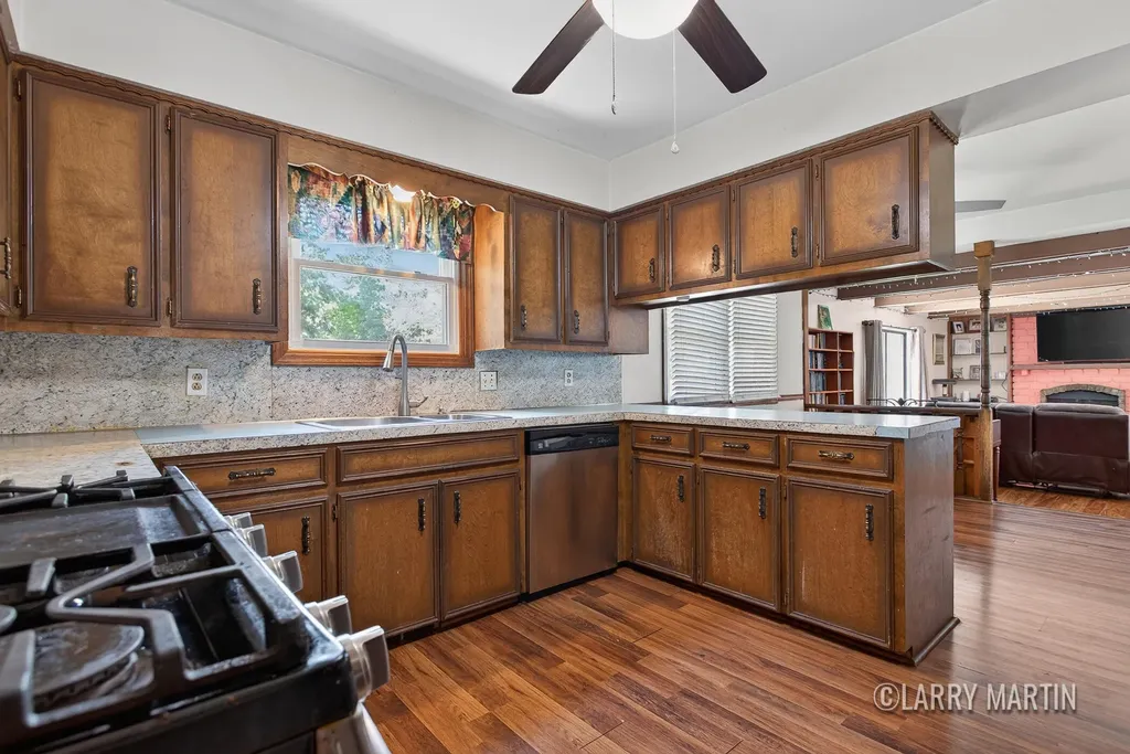 5316 Queensbury Drive SE Kentwood City MI 49508