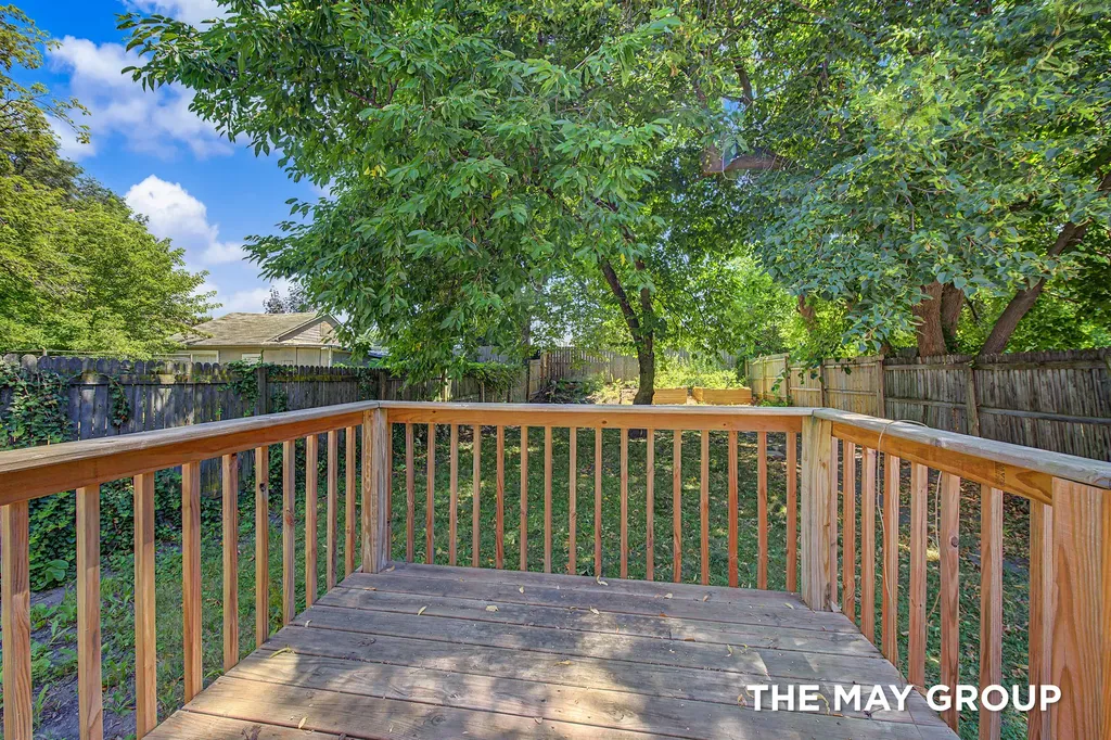 734 Fremont Avenue NW Grand Rapids City MI 49504