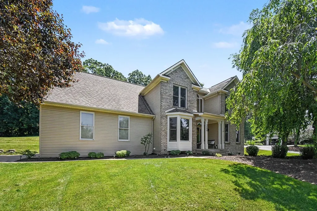3004 Cooks Meadow Drive NE Grand Rapids Charter Township MI 49525