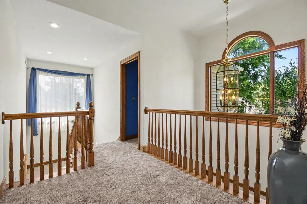 3004 Cooks Meadow Drive NE Grand Rapids Charter Township MI 49525