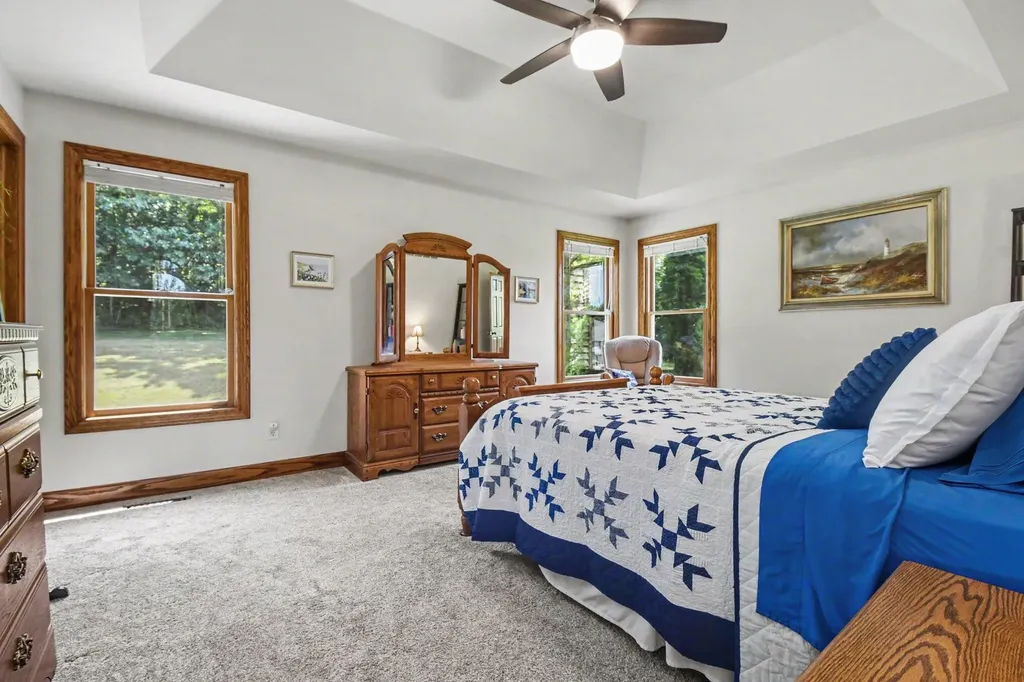 3004 Cooks Meadow Drive NE Grand Rapids Charter Township MI 49525
