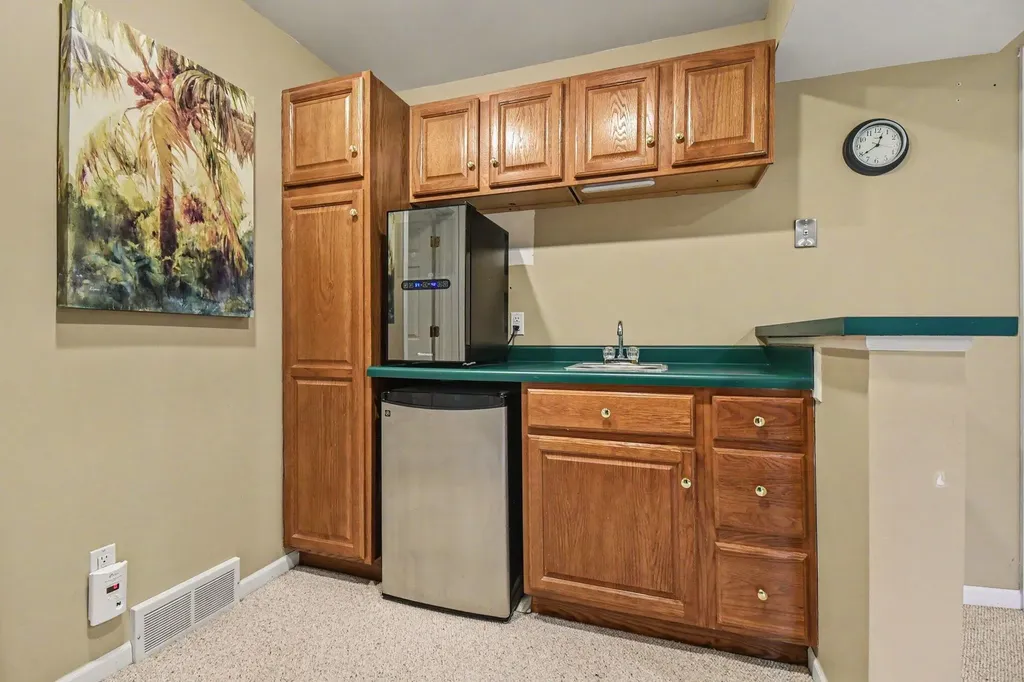 3004 Cooks Meadow Drive NE Grand Rapids Charter Township MI 49525
