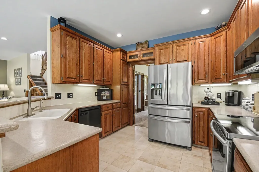 3004 Cooks Meadow Drive NE Grand Rapids Charter Township MI 49525