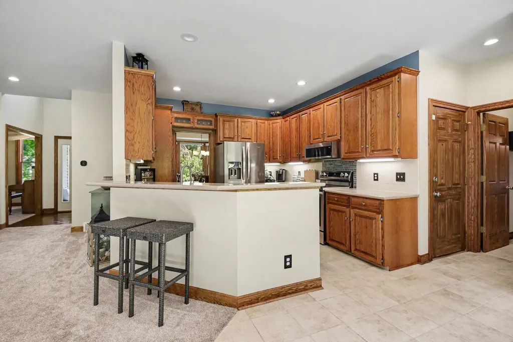 3004 Cooks Meadow Drive NE Grand Rapids Charter Township MI 49525