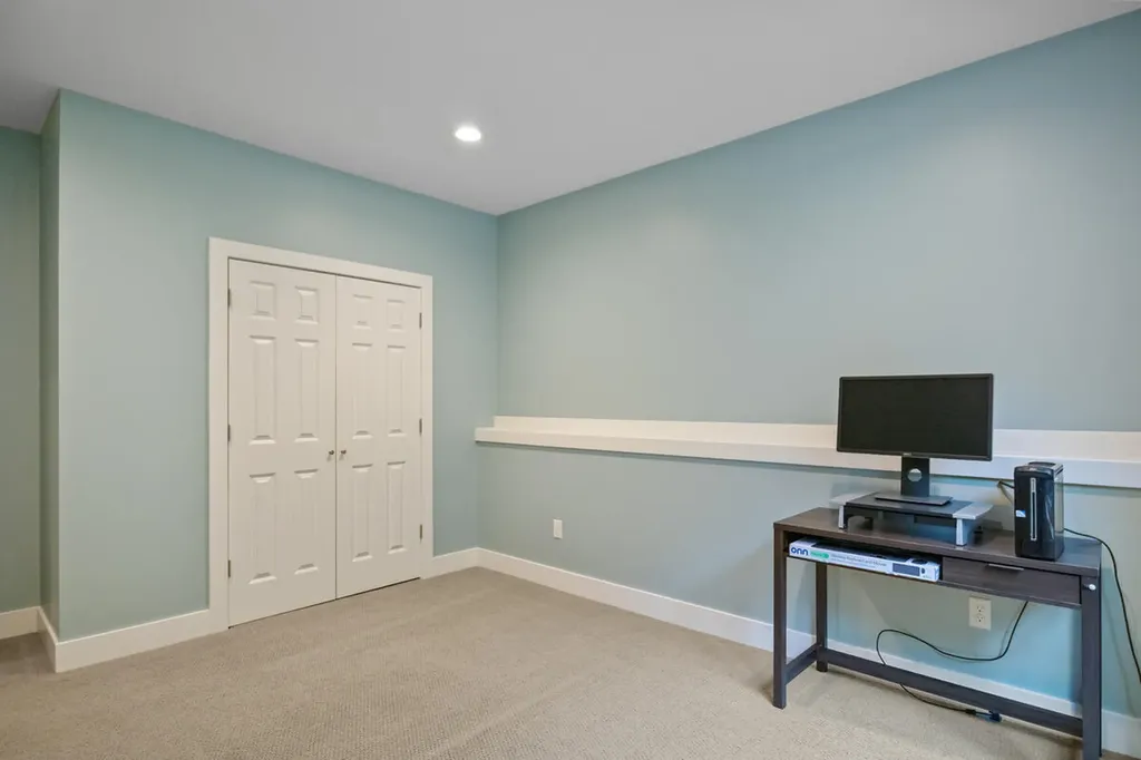 13368 Lilypine Drive Tallmadge Charter Township MI 49435