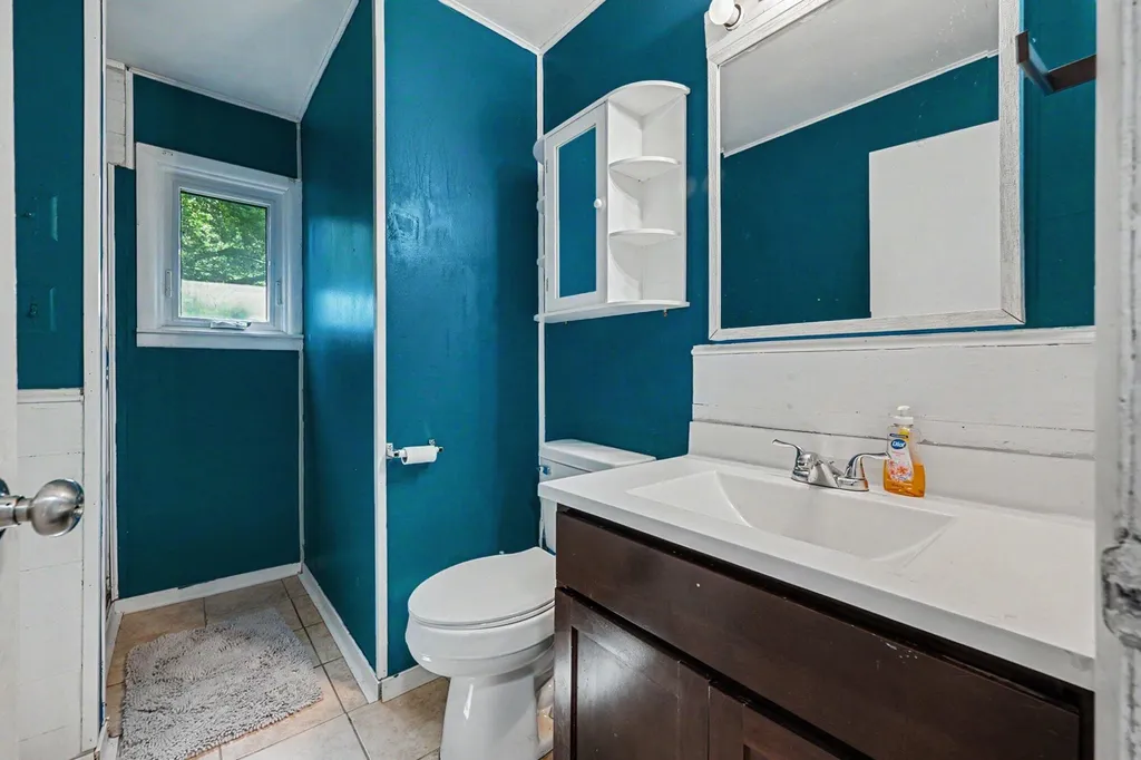 3346 Dean Lake Avenue NE Grand Rapids Charter Township MI 49525
