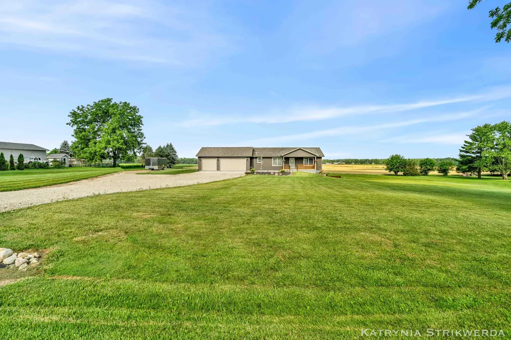 2256 S Cochran Road Carmel Township MI 48813