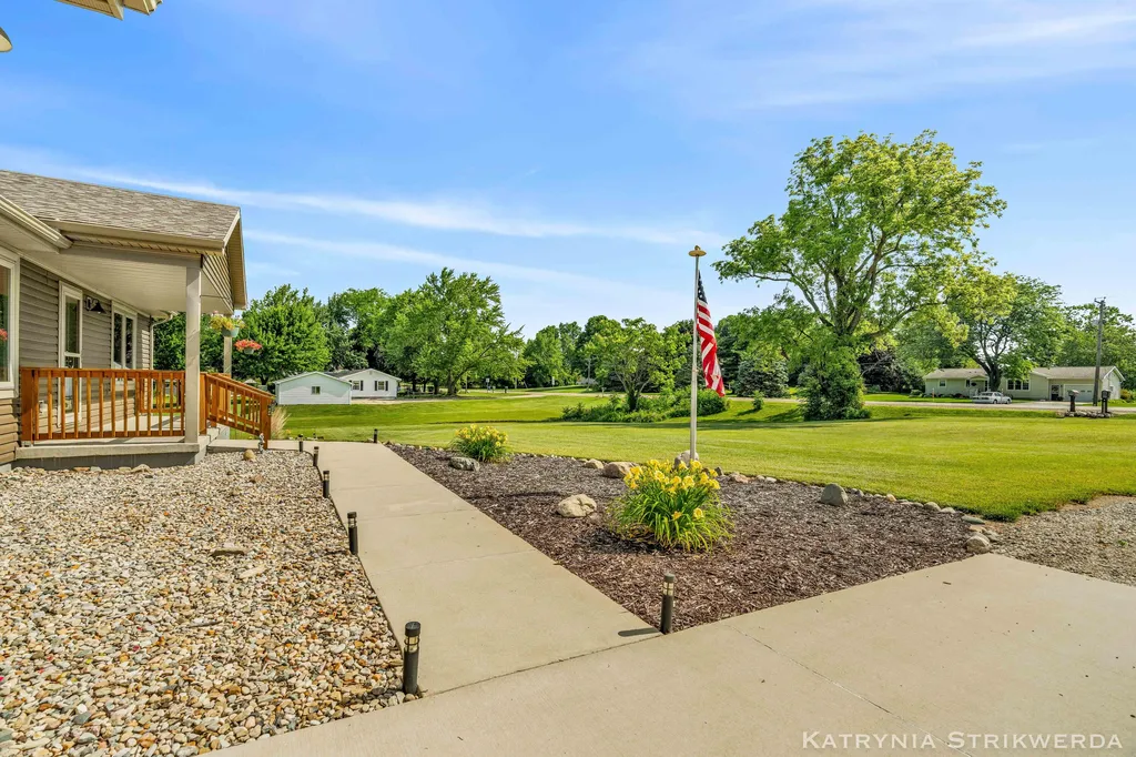 2256 S Cochran Road Carmel Township MI 48813