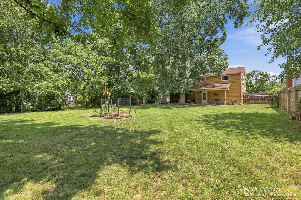 3313 Fuller Avenue SE Grand Rapids City MI 49508