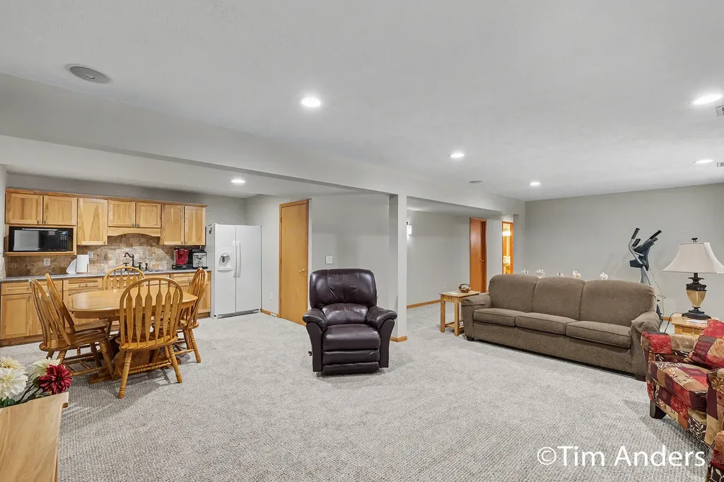 3455 Northkent Pine Drive Tyrone Township MI 49330
