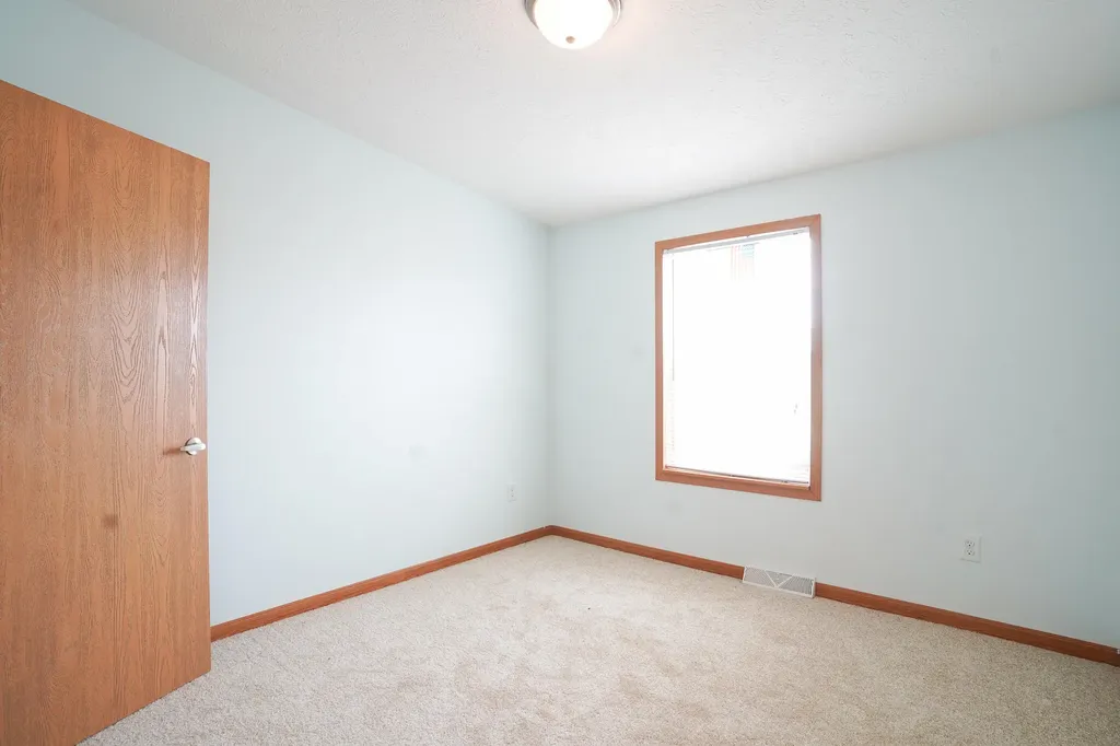 530 E Rainbow Road Newaygo City MI 49337