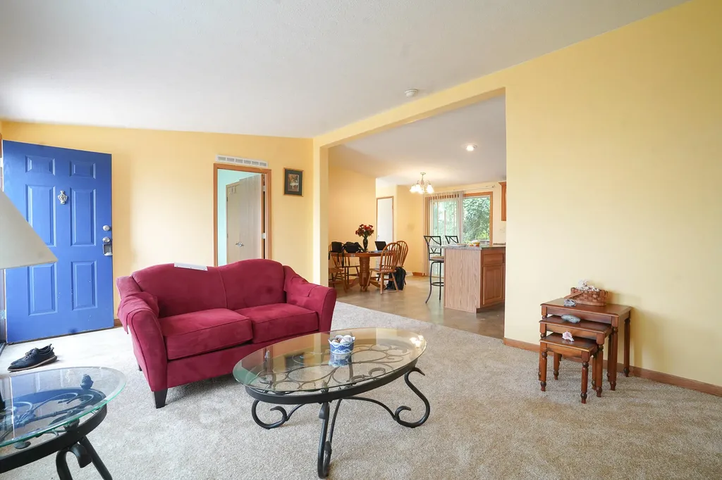 530 E Rainbow Road Newaygo City MI 49337