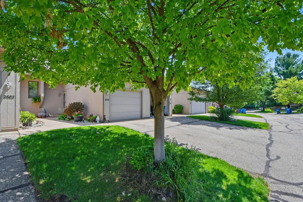 2685 Limestone Lane NE Plainfield Charter Township MI 49525