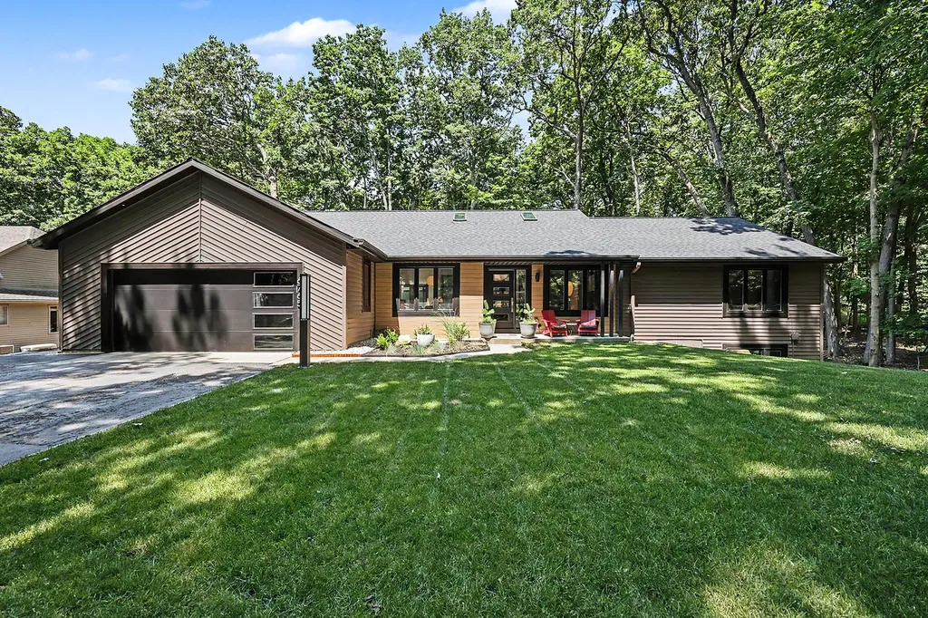 6765 Blythefield Avenue NE Plainfield Charter Township MI 49341