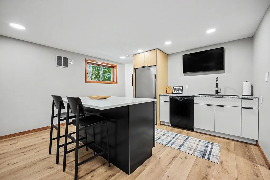 6765 Blythefield Avenue NE Plainfield Charter Township MI 49341