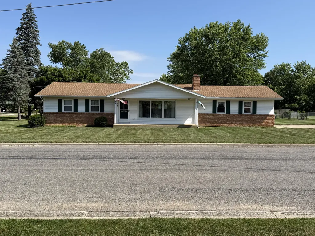 247 W North Street Hastings City MI 49058