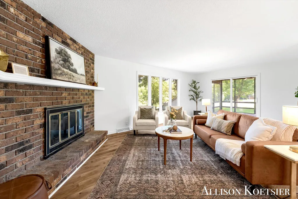 3890 Walker Avenue NW Alpine Township MI 49544