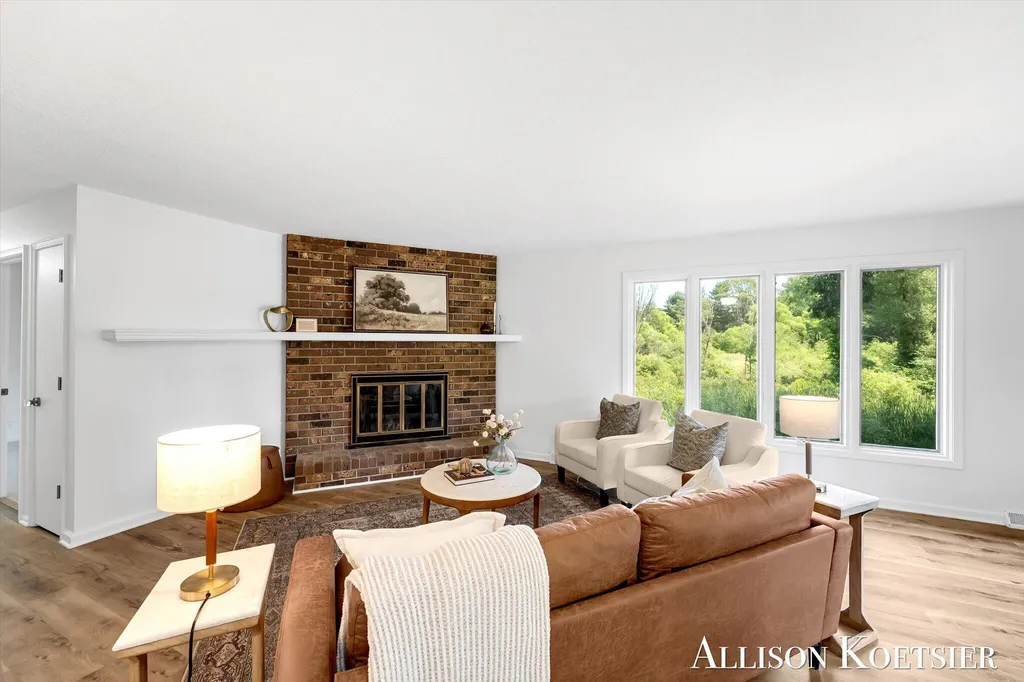 3890 Walker Avenue NW Alpine Township MI 49544