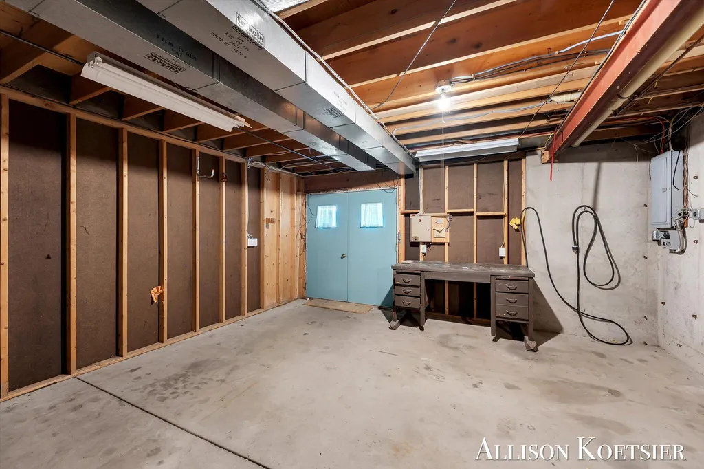 3890 Walker Avenue NW Alpine Township MI 49544