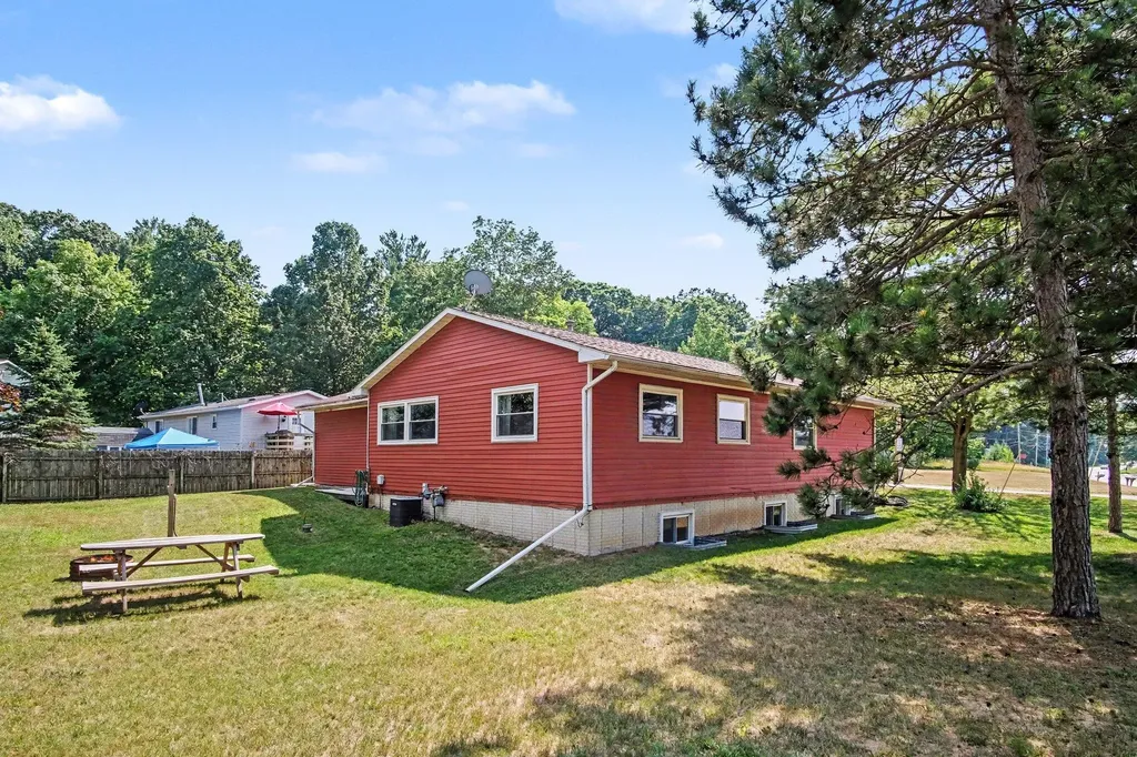 6676 Naontah Trail NE Cannon Township MI 49341