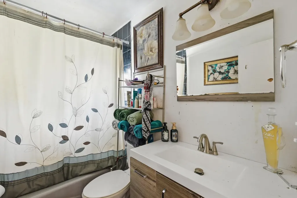 209 Cardinal Avenue Bedford Charter Township MI 49037