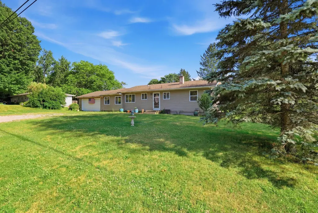 209 Cardinal Avenue Bedford Charter Township MI 49037