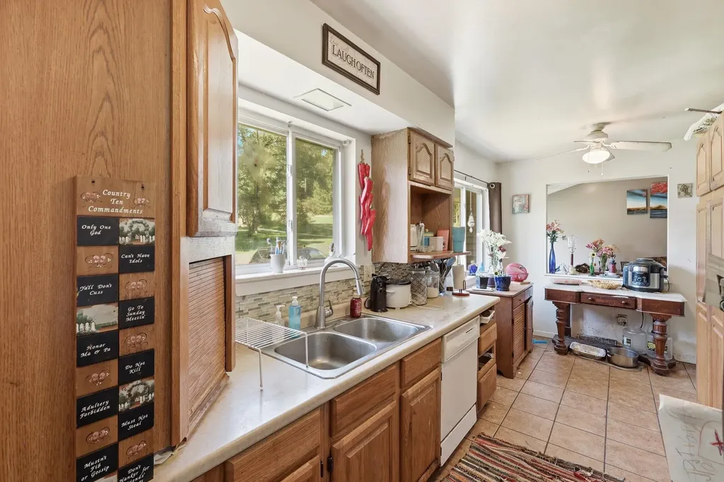 209 Cardinal Avenue Bedford Charter Township MI 49037